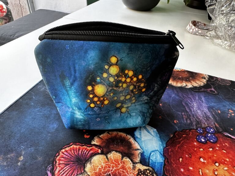 High quality beautiful dice bag with fey theme for your TTRPG dice
